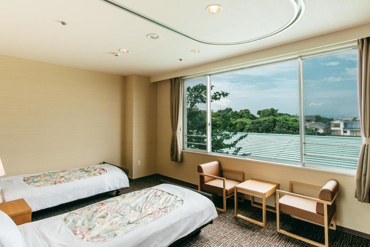 คัมโปะ โนะ ยะโดะ ยะนะงะวะ Hotel ยานากาว่า ภายนอก รูปภาพ